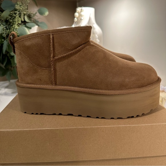 🖤HOT STYLE🖤UGG Classic Ultra Mini Platform Bootie - Picture 4 of 16